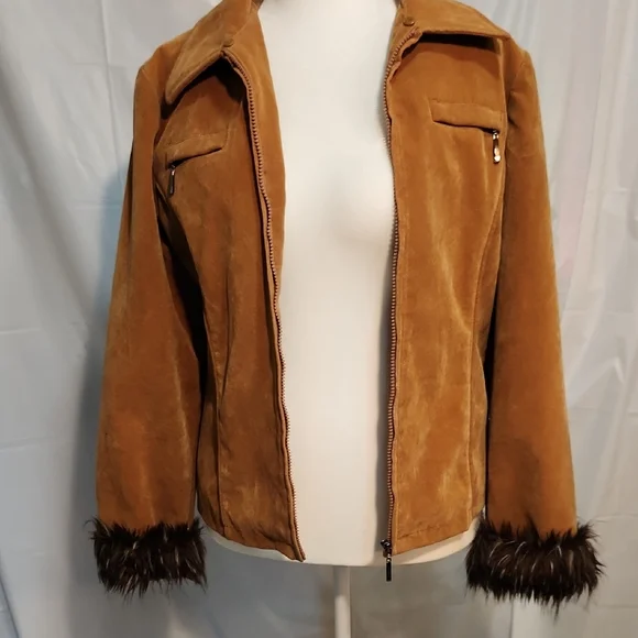 Paparazzi Women's Brown Teddy Jacket with Faux Fur Trim - Picture 7 of 11